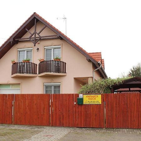 Imre Apartman Hajdúszoboszló 외부 사진