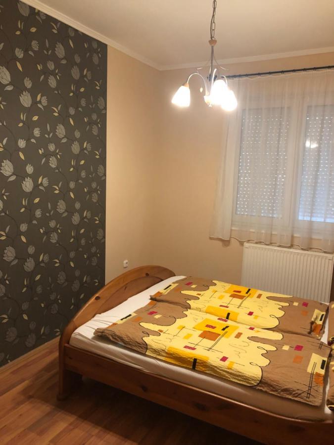 Imre Apartman Hajdúszoboszló 외부 사진
